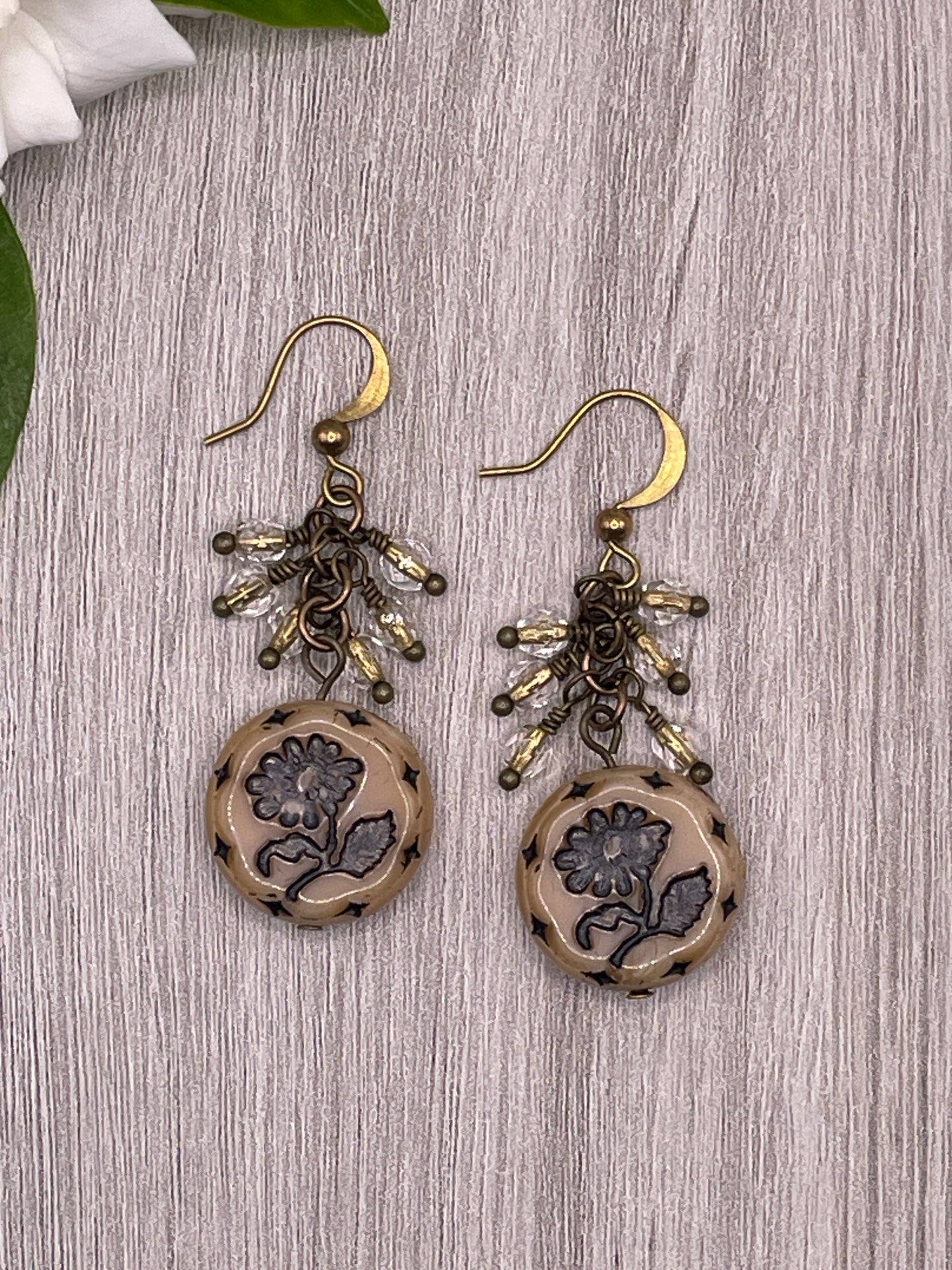 Dancing Daisy Dangles